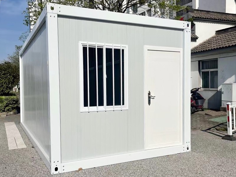 Quick-Assembly Container House